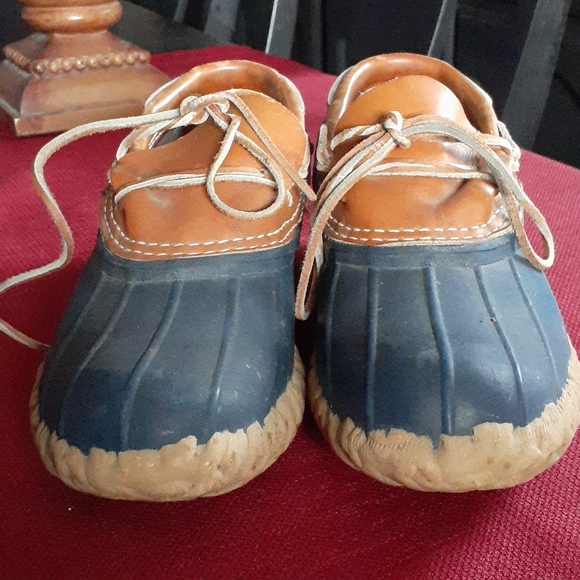 L.L. Bean shoes - Picture 4 of 6